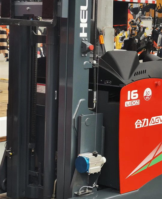 �����Kʽλ�Ƃ�������AGV��܇�İl(f��)չڅ��(sh��)